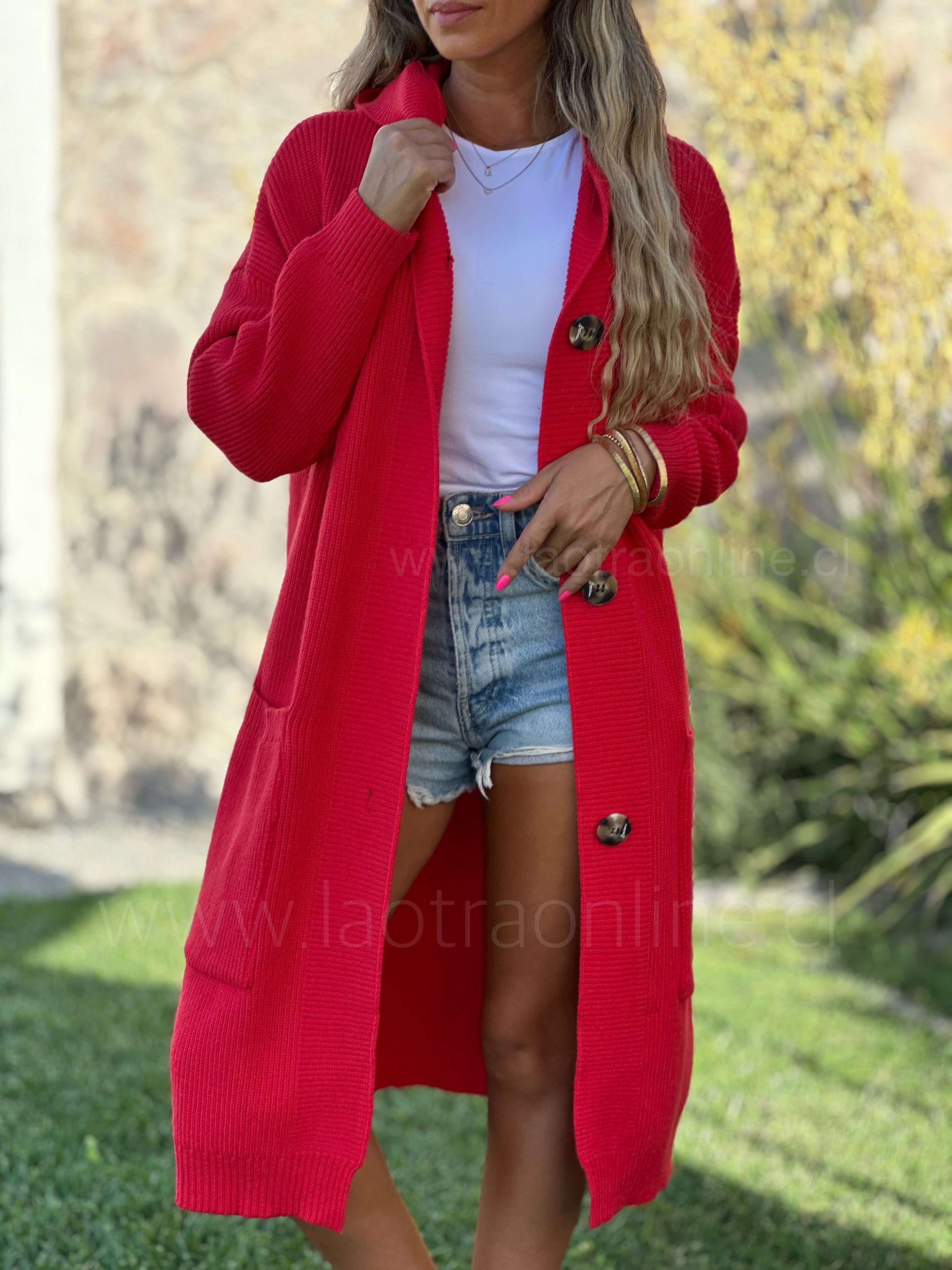 Chalecon oversize capucha rojo