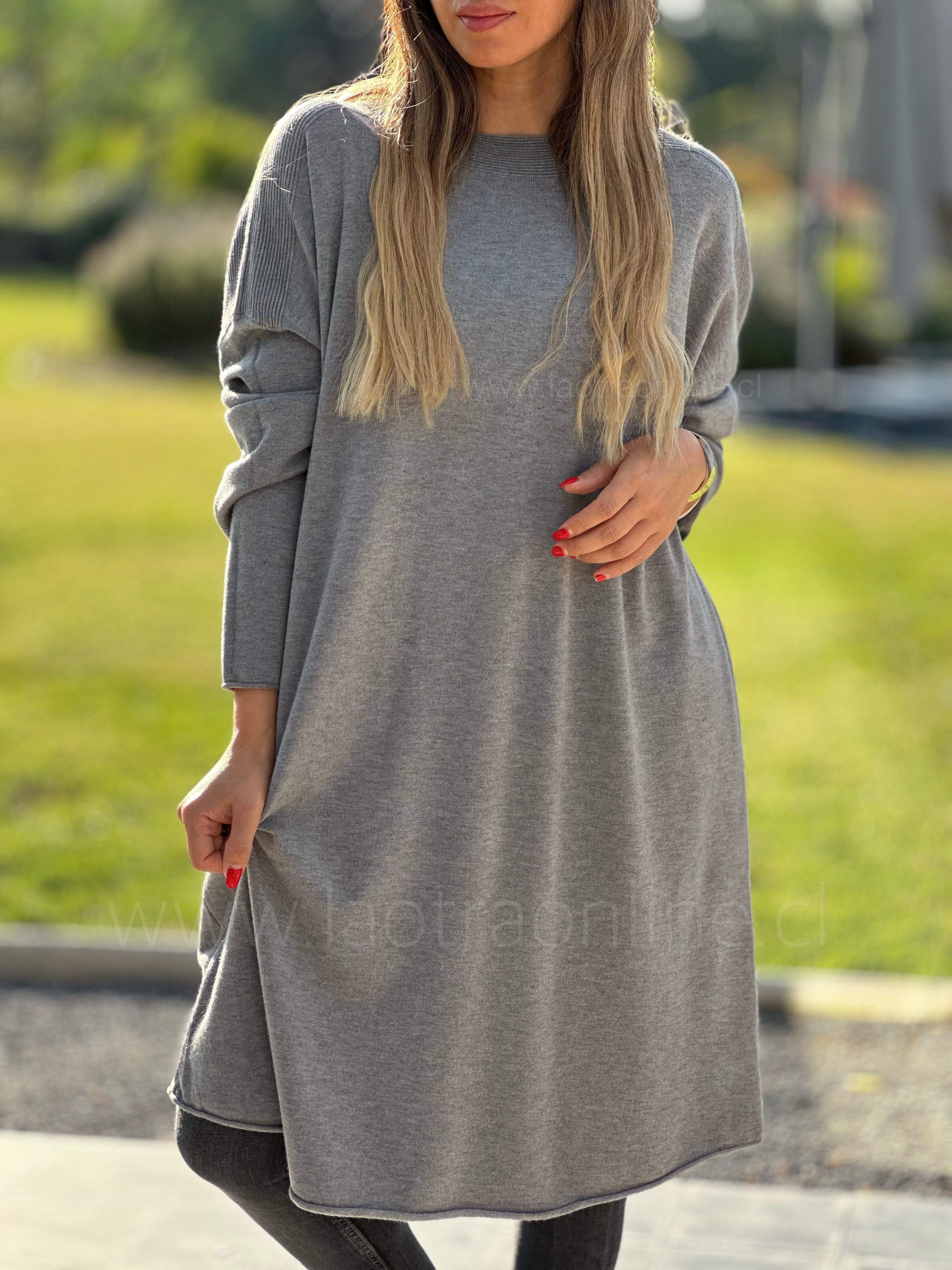 Vestido/sweater lupe gris