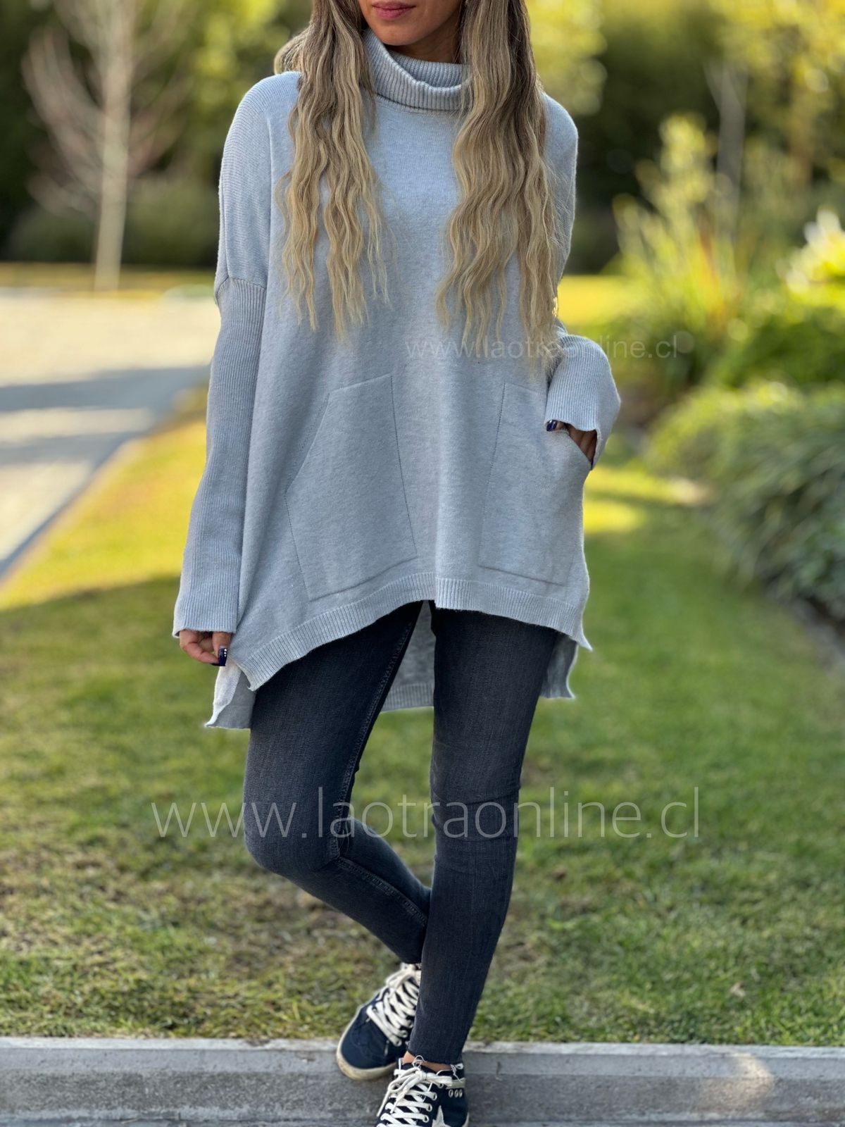 Sweater Lupe gris