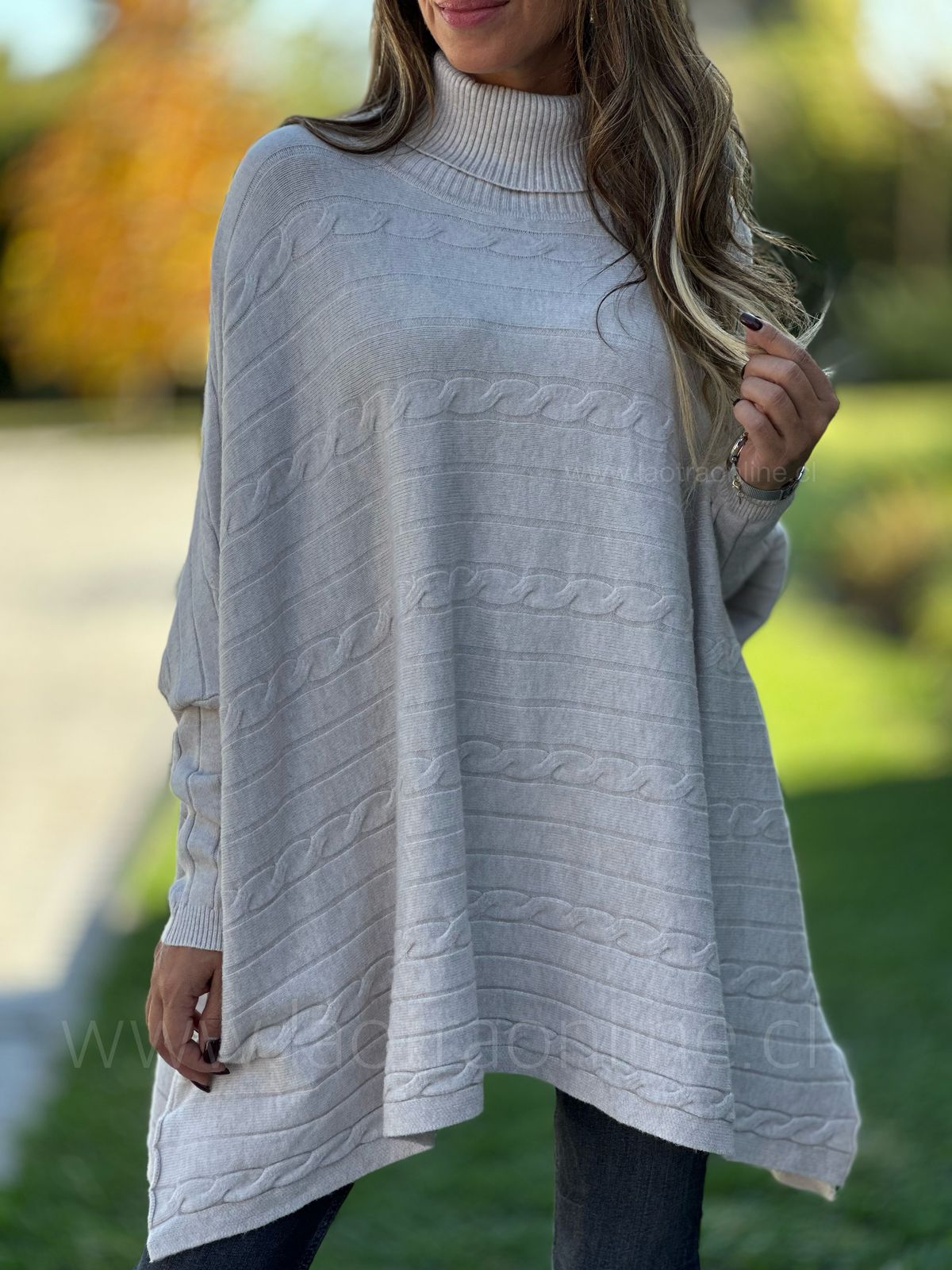 Oversize Trenzado crema