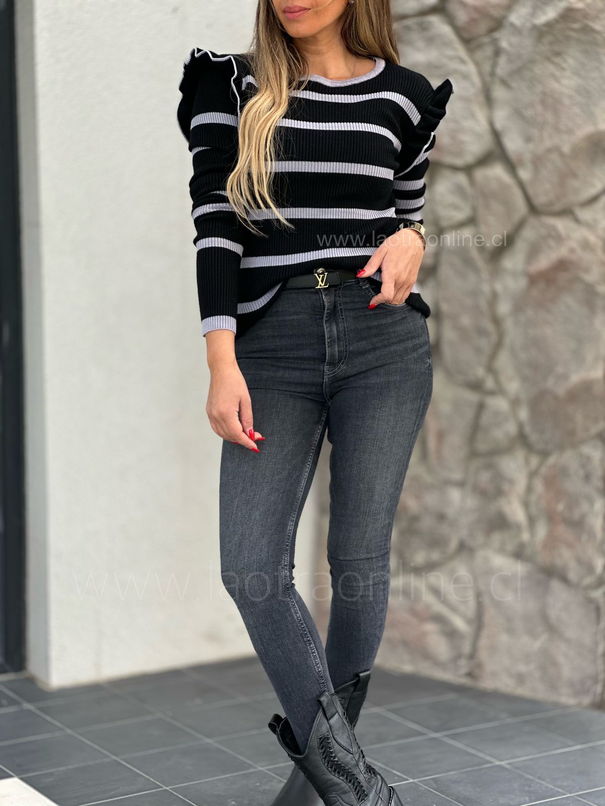 Sweater rayas negro