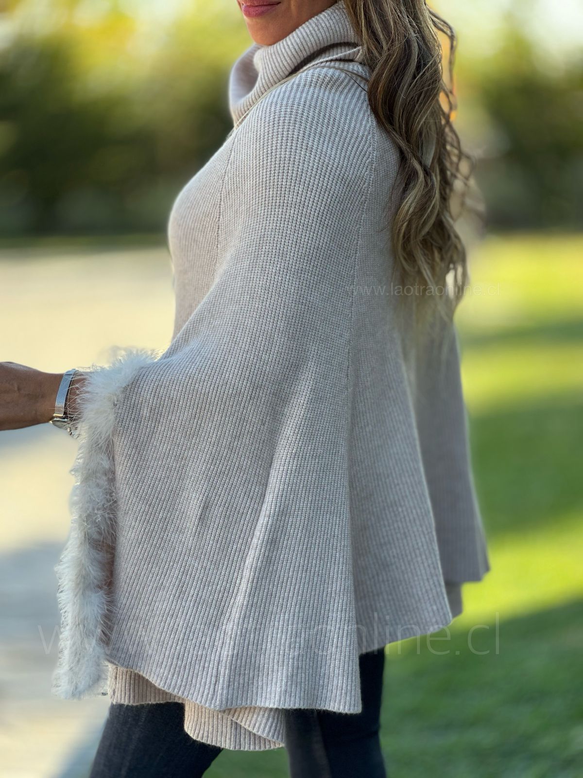 Poncho Alfonsina crema