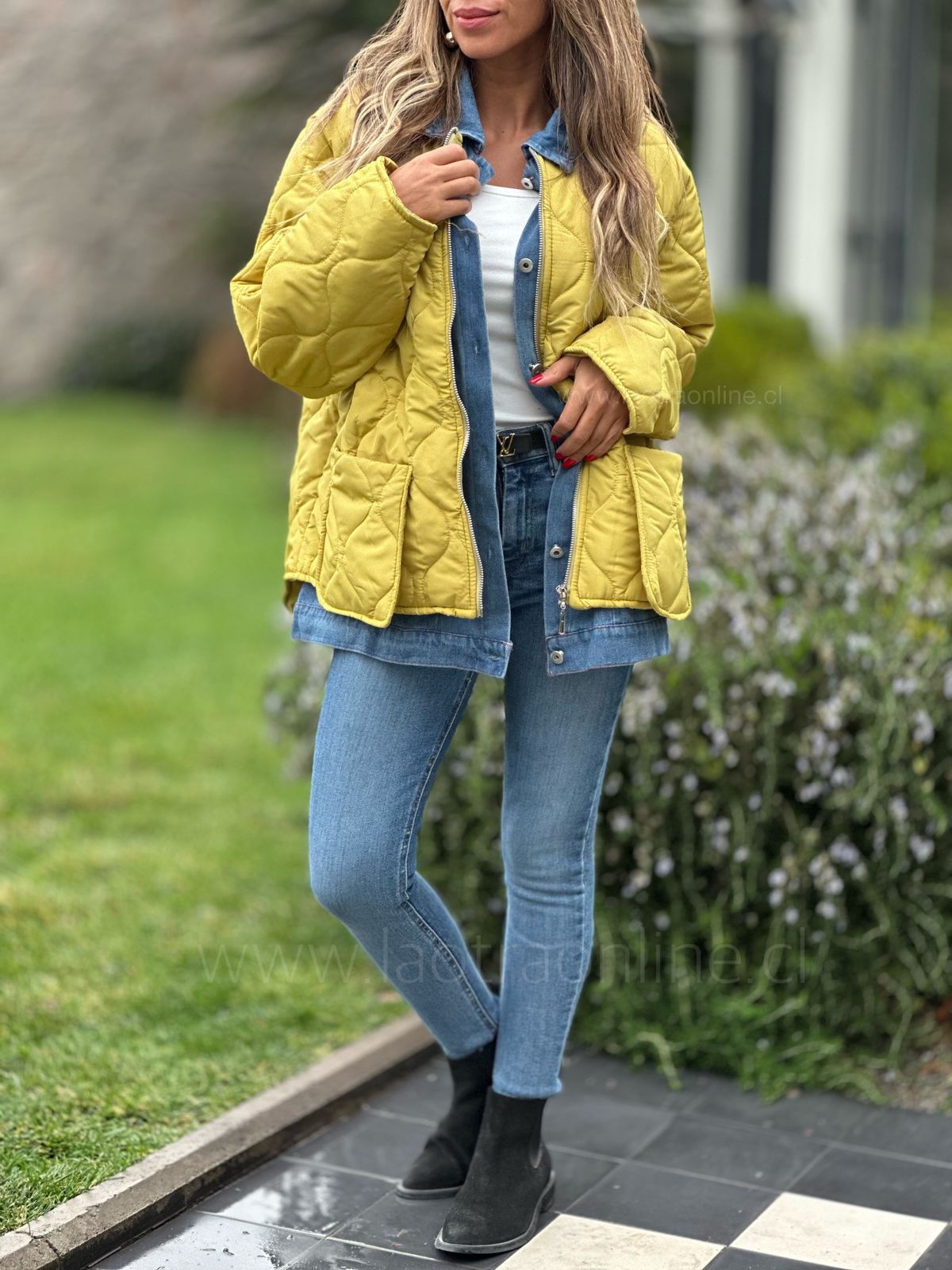 Parca blusa mentirosa Rafa amarillo