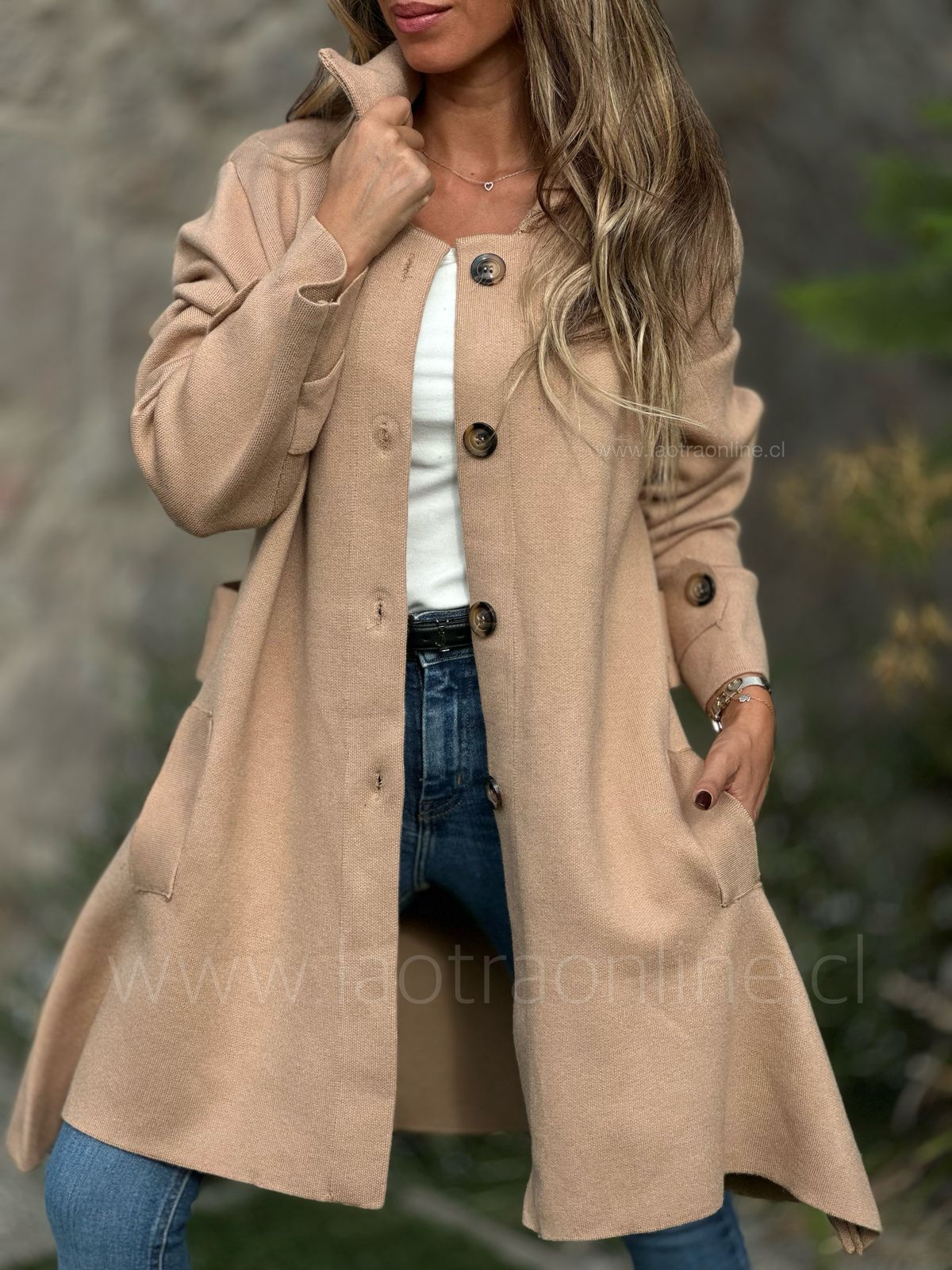Abrigo Macedonia beige