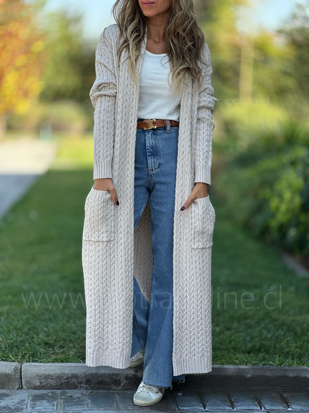 Maxi Cardigan Cosmopolita crema