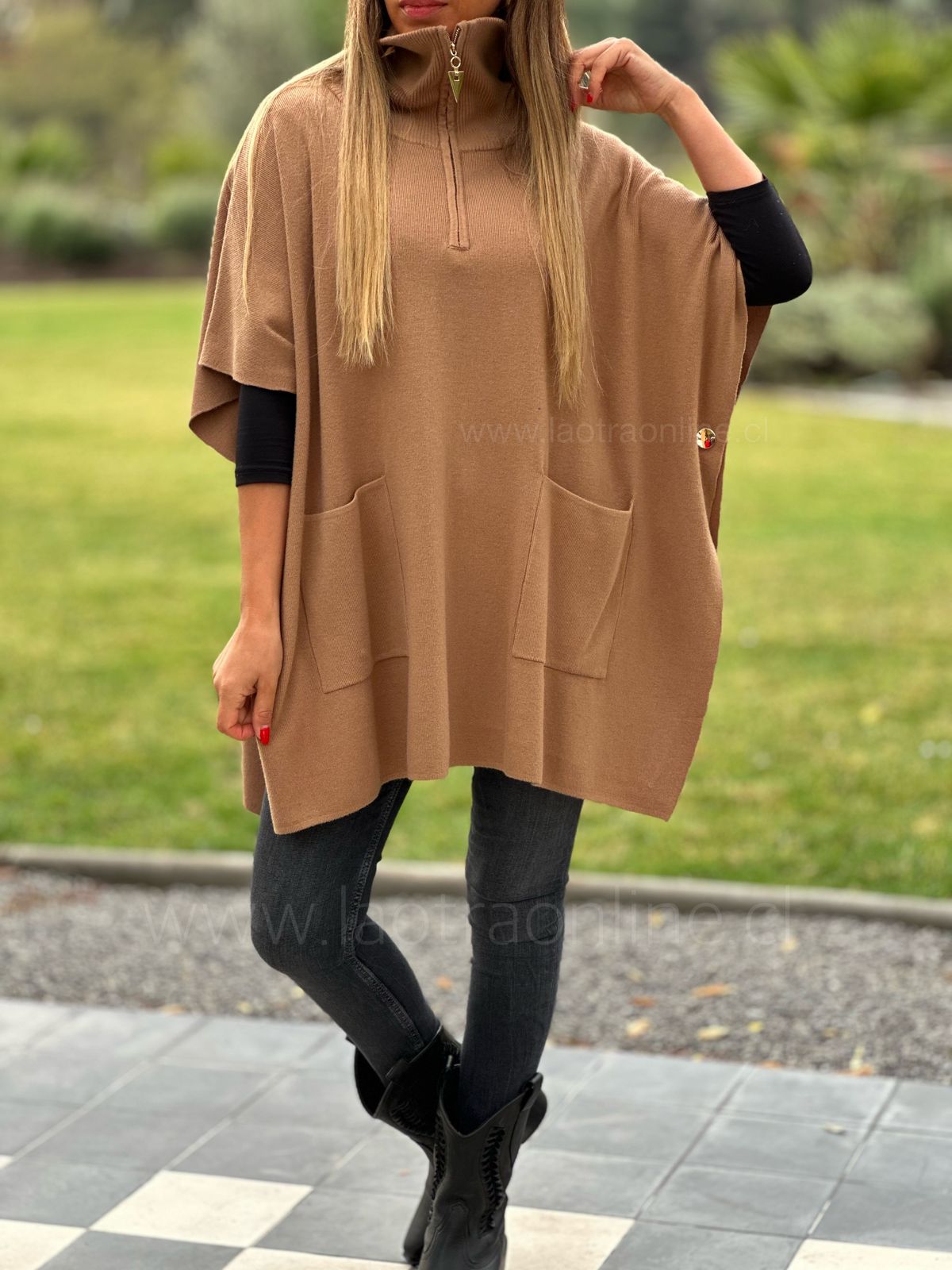 Sweater/Poncho Asia toffe
