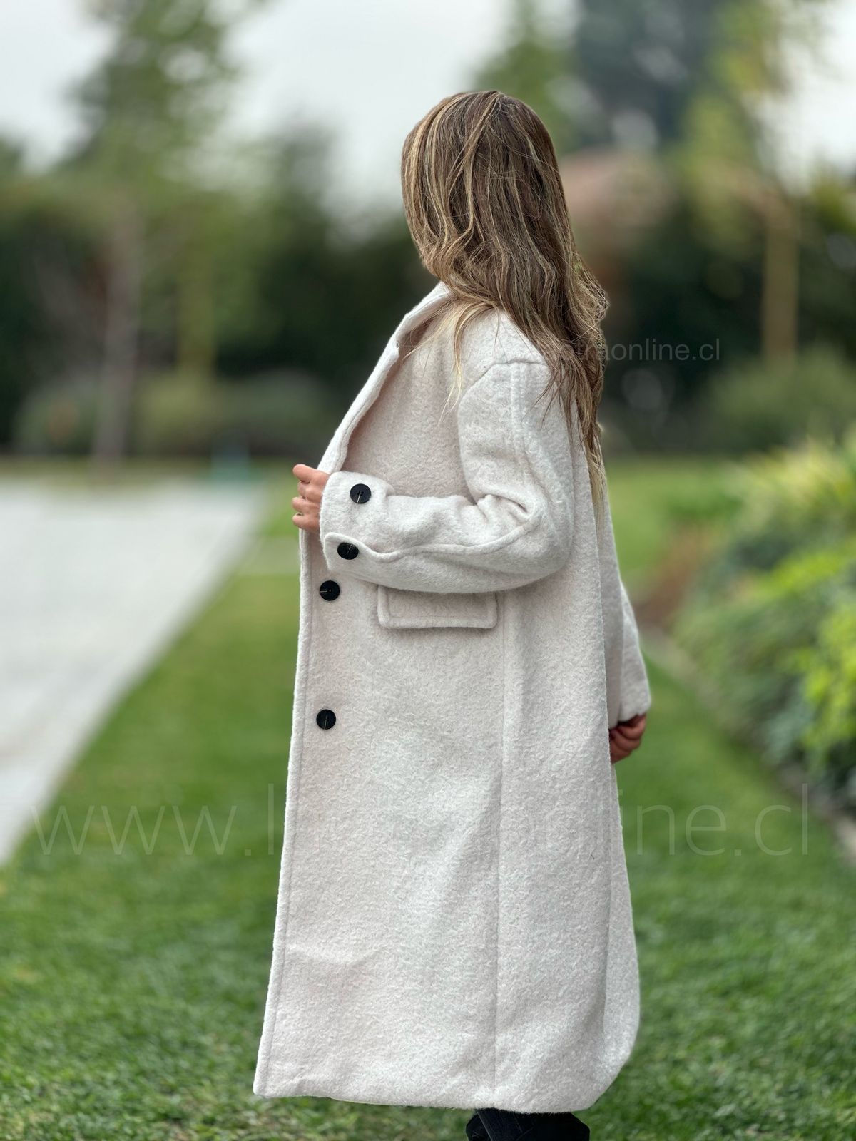 Abrigo Escocia crema