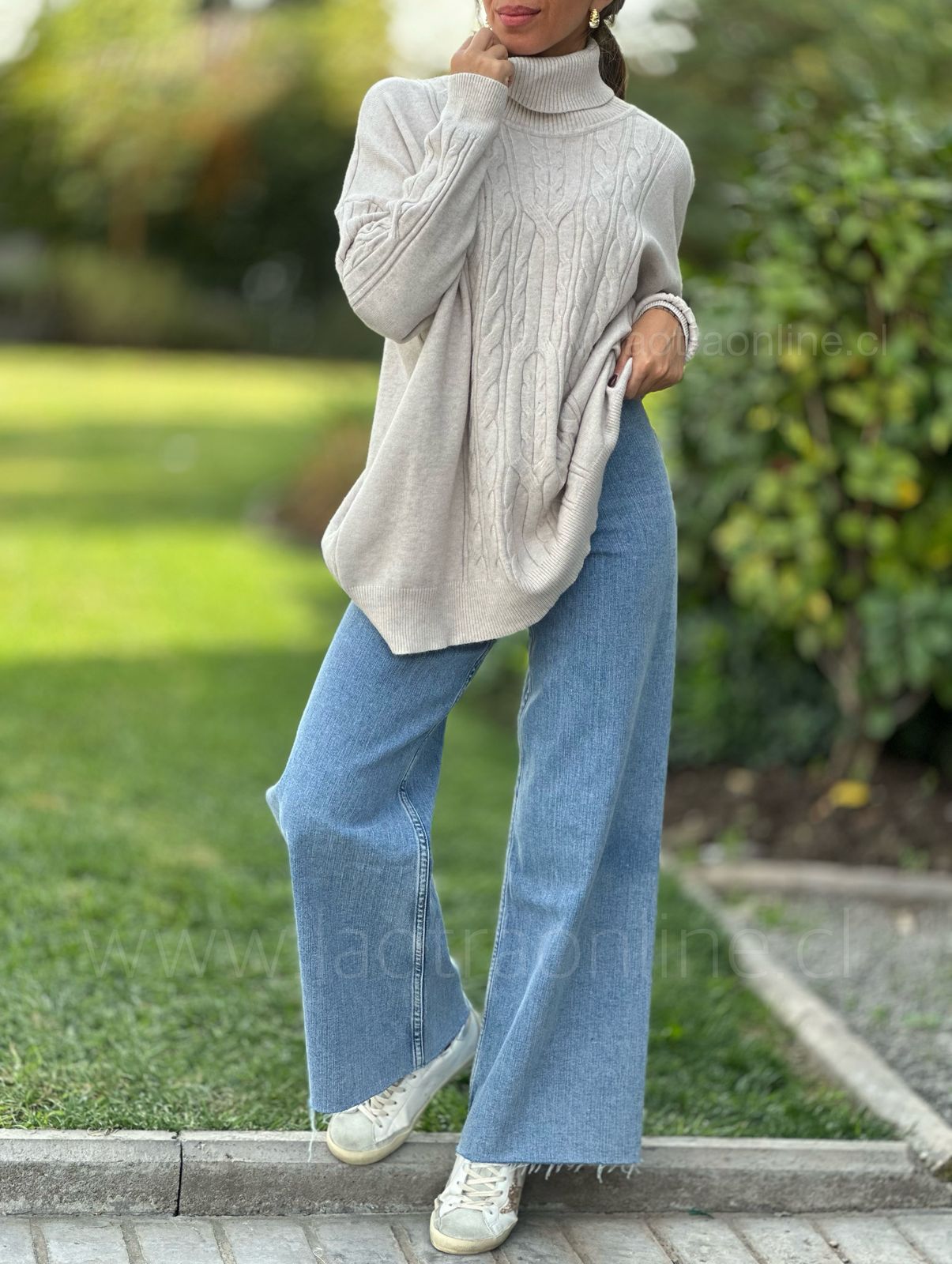 Sweater Trenzas beige
