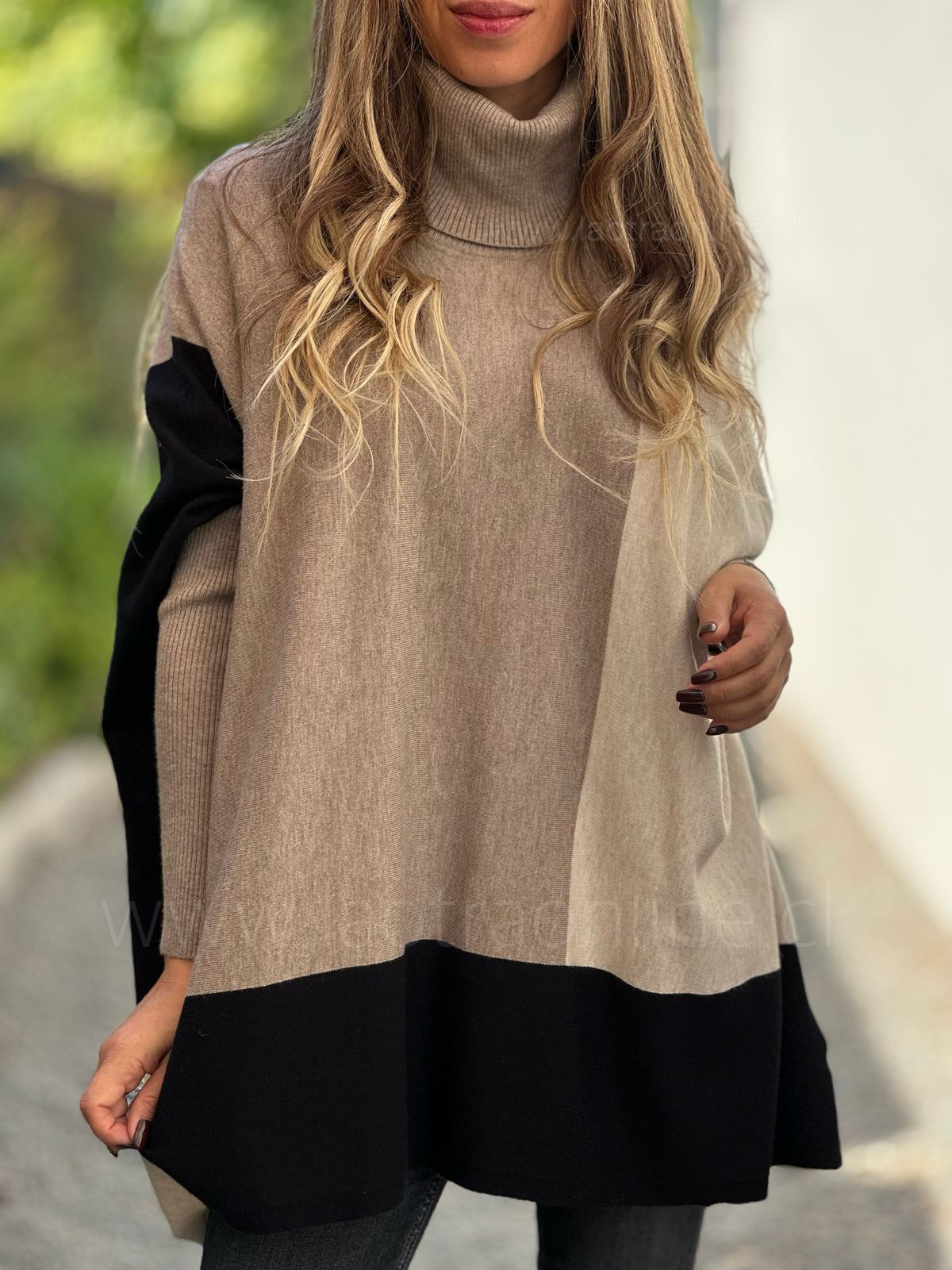 Sweater Formas camel