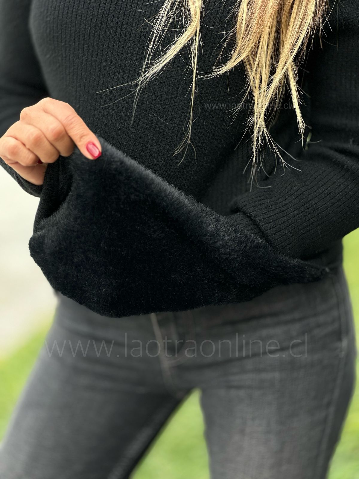 Sweater Santa cruz negro