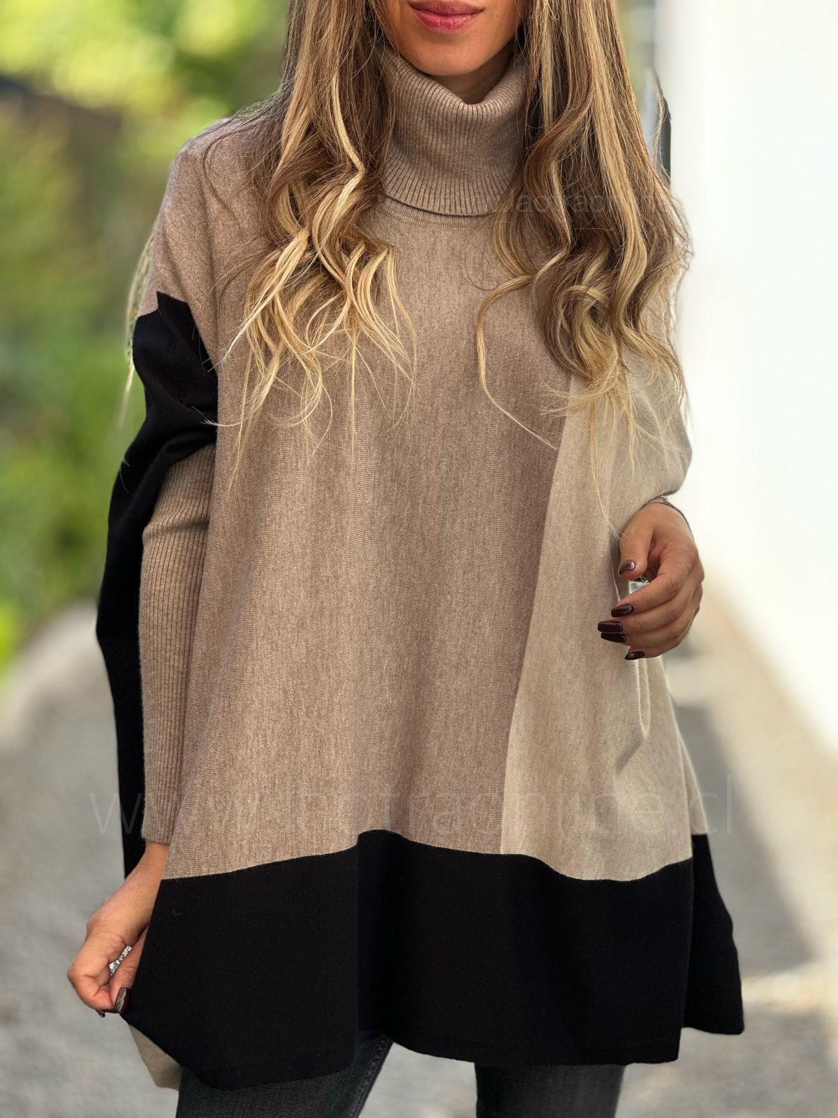 Sweater Formas camel