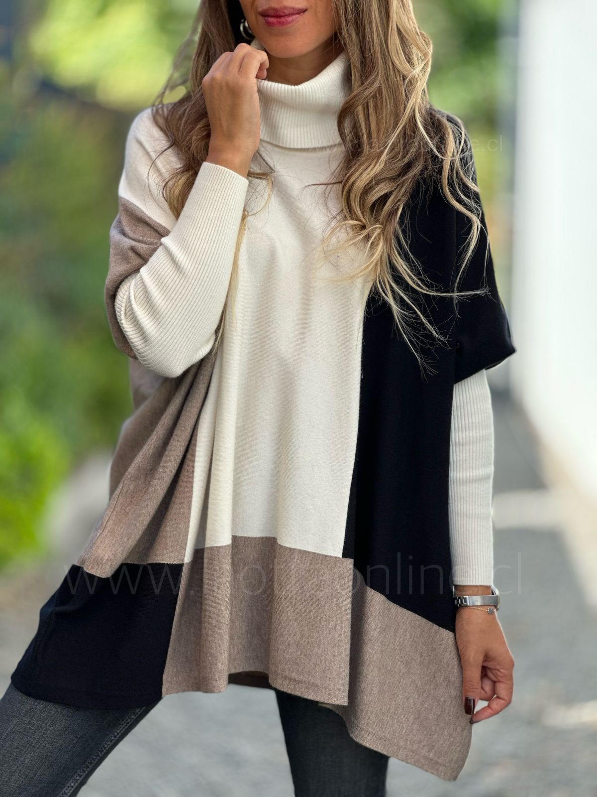 Sweater Formas crema