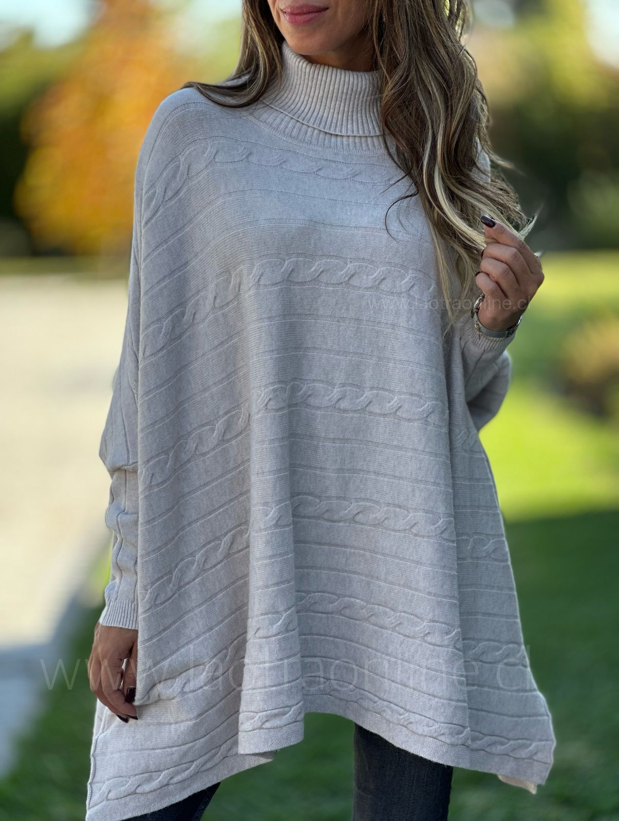 Oversize Trenzado crema