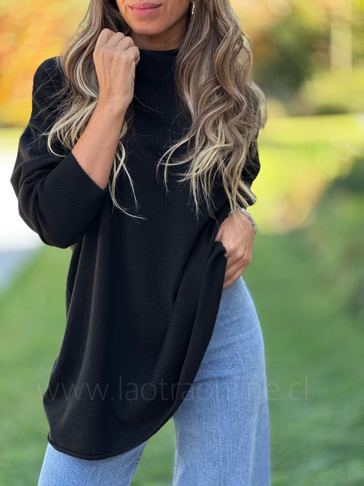 Sweater Luna negro
