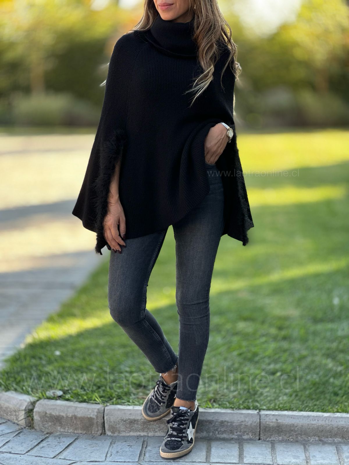 Poncho Alfonsina negro